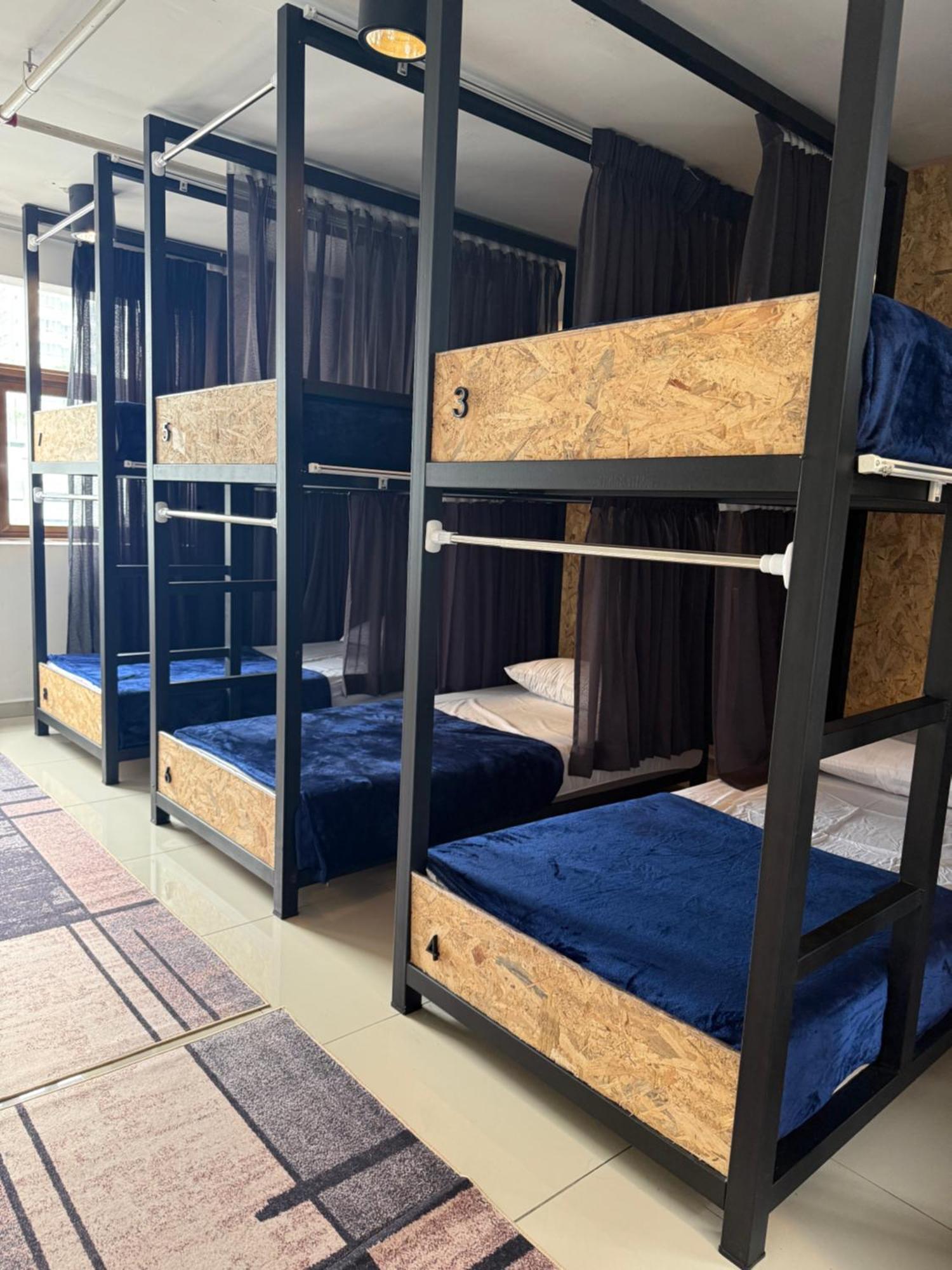 Mix Hostel Kl By Chillout Hostel Petaling Jaya Eksteriør billede